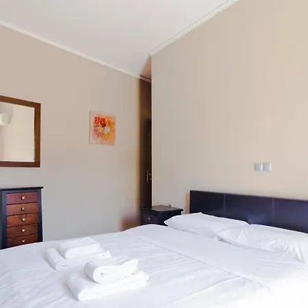 Classy 2 Bedroom In Nea Smyrni